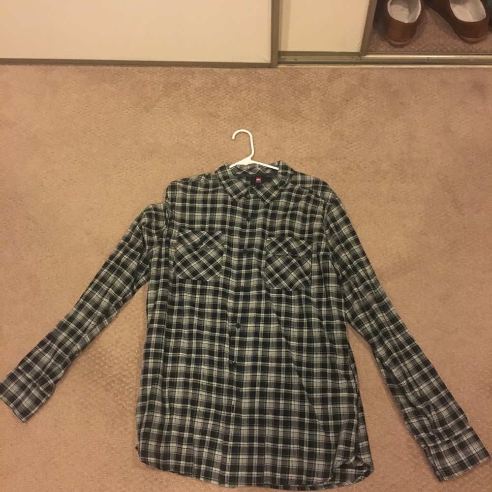 Men’s long sleeve shirt